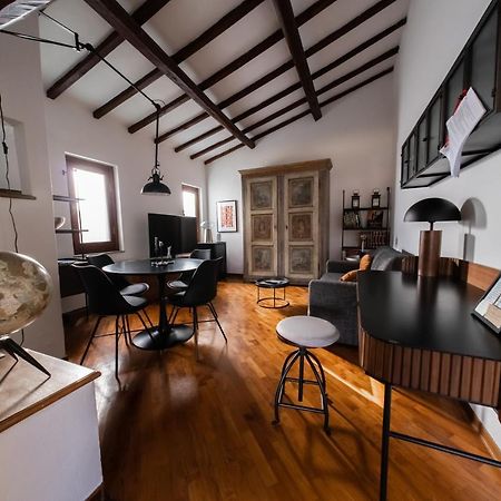 Tina'S Apartment ฟลอเรนซ์ ภายนอก รูปภาพ